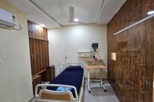 universal hospital deluxe rooms